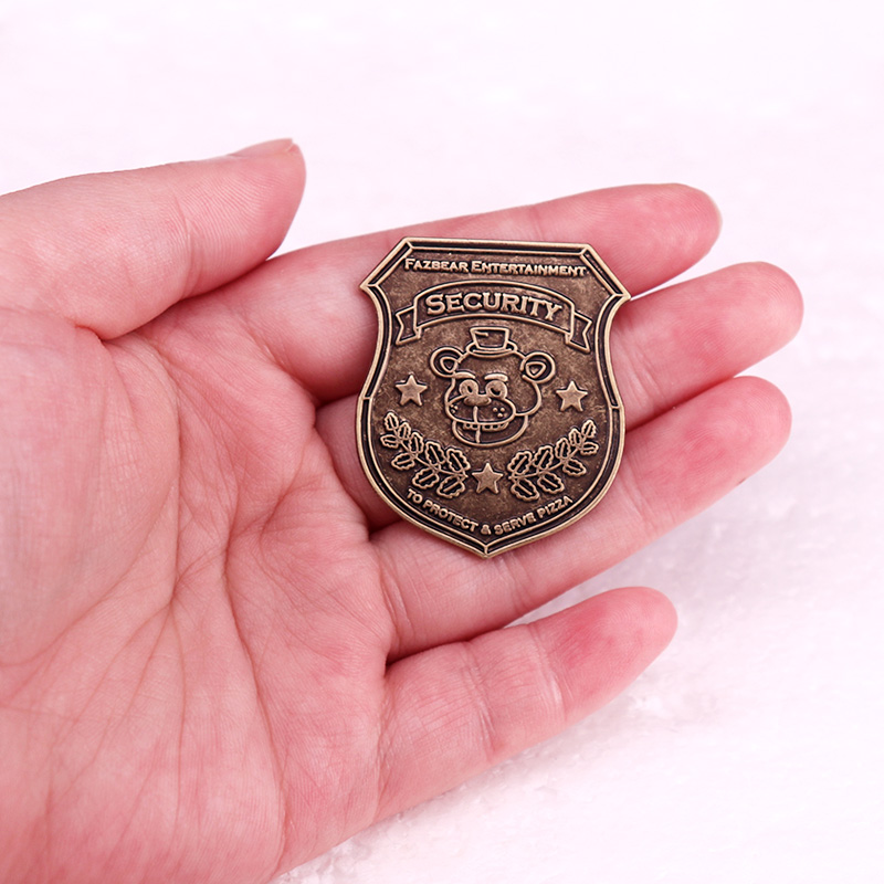 Pin esmaltado con logotipo de  - Home Cooking Game reseña y precio